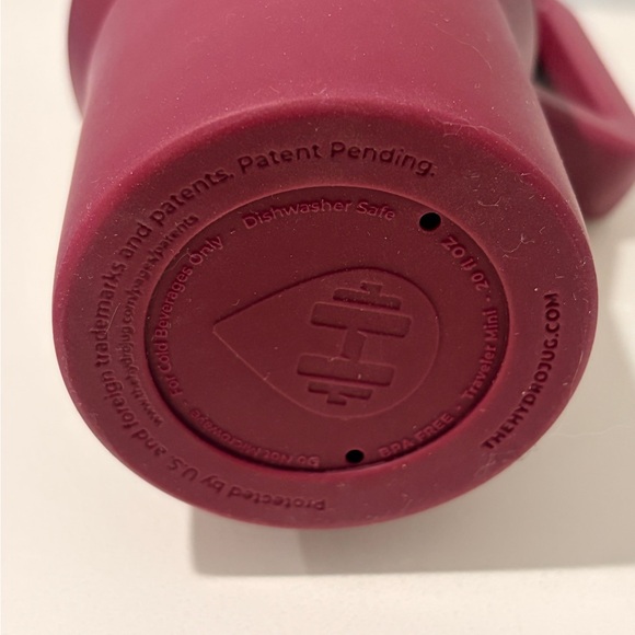 Merlot Hydrojug Traveler 20oz - Picture 5 of 7